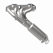 Load image into Gallery viewer, MagnaFlow Exhaust Products 51596 OEM Grade Manifold Catalytic Converter for Select Nissan Frontier, Suzuki Equator