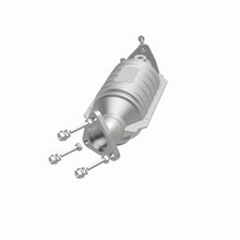 Load image into Gallery viewer, MagnaFlow Exhaust Products 447196 California CARB Direct-Fit Catalytic Converter for Select Nissan Frontier, Nissan Xterra
