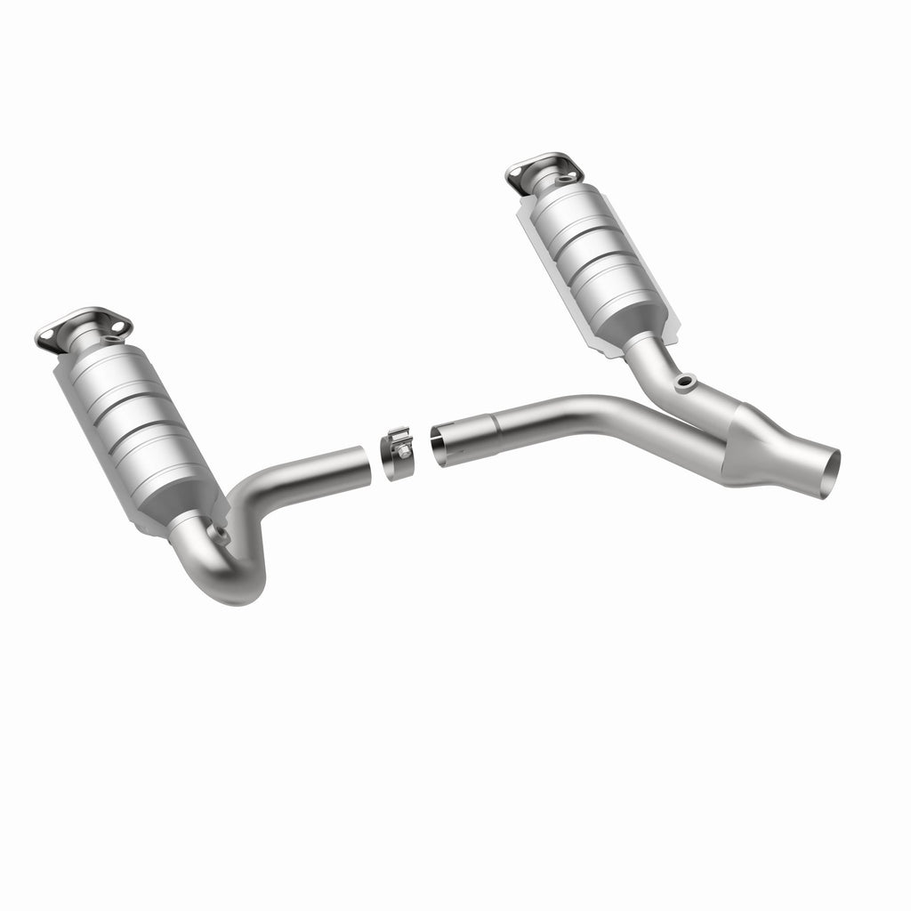 MagnaFlow Exhaust Products 24398 HM Grade Direct-Fit Catalytic Converter for Select Dodge Dakota, Mitsubishi Raider