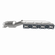 Load image into Gallery viewer, MagnaFlow Exhaust Products 4583380 California CARB Manifold Catalytic Converter for Select INFINITI QX56, Nissan Pathfinder Armada, Nissan TITAN