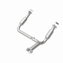 Load image into Gallery viewer, MagnaFlow Exhaust Products 49194 OEM Grade Direct-Fit Catalytic Converter for Select Chevrolet Avalanche, Chevrolet Silverado 1500, Chevrolet Suburban 1500, Chevrolet Tahoe, GMC Sierra 1500, GMC Yukon, GMC Yukon XL