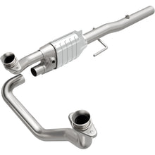 Load image into Gallery viewer, MagnaFlow Exhaust Products 23285 HM Grade Direct-Fit Catalytic Converter for Select Dodge Ram 1500, Dodge Ram 2500, Dodge Ram