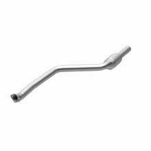 Load image into Gallery viewer, MagnaFlow Exhaust Products 5571764 California CARB Direct-Fit Catalytic Converter for Select BMW 325i, BMW 325xi, BMW 328i, BMW 328i xDrive, BMW 328xi, BMW 330i, BMW 330xi