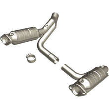 Load image into Gallery viewer, MagnaFlow Exhaust Products 49463 OEM Grade Direct-Fit Catalytic Converter for Select Dodge Dakota, Mitsubishi Raider
