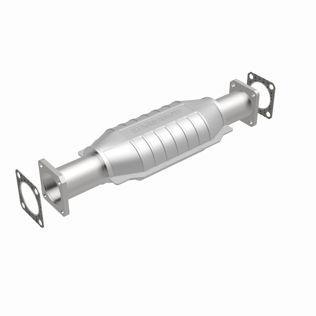 MagnaFlow Exhaust Products 3391657 California CARB Direct-Fit Catalytic Converter for Select Isuzu Pickup, Isuzu Rodeo, Isuzu Trooper