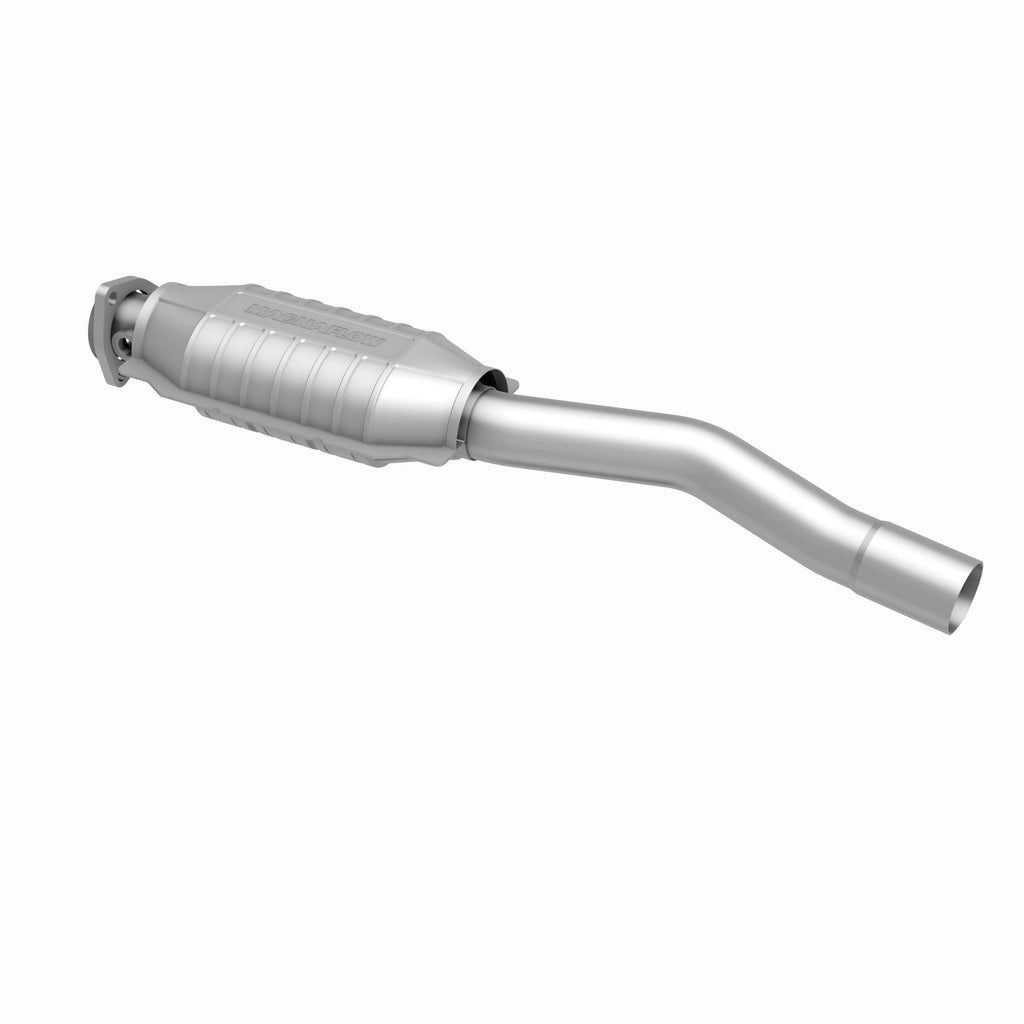 MagnaFlow Exhaust Products 23949 Standard Grade Direct-Fit Catalytic Converter for Select Volvo 740, Volvo 745, Volvo 760, Volvo 940