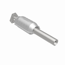 Load image into Gallery viewer, MagnaFlow Exhaust Products 22917 Standard Grade Direct-Fit Catalytic Converter for Select Volkswagen Golf, Volkswagen Jetta