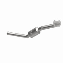 Load image into Gallery viewer, MagnaFlow Exhaust Products 49723 OEM Grade Direct-Fit Catalytic Converter for Select Dodge Durango, Jeep Grand Cherokee