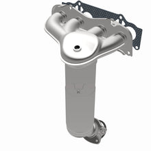 Load image into Gallery viewer, MagnaFlow Exhaust Products 5631373 California CARB Manifold Catalytic Converter for Select Toyota Camry