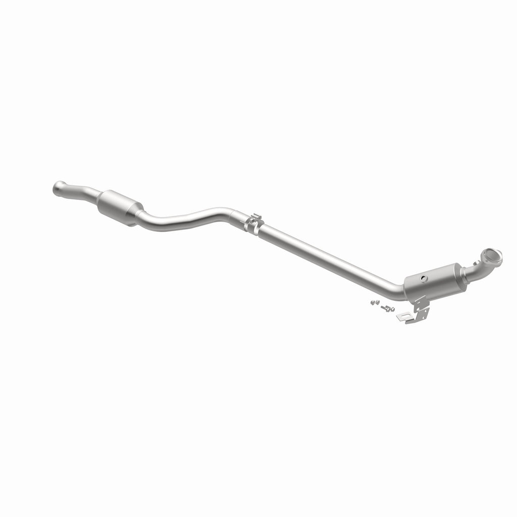 MagnaFlow Exhaust Products 21-447 OEM Grade Direct-Fit Catalytic Converter for Select Mercedes-Benz C300, Mercedes-Benz E350, Mercedes-Benz E400, Mercedes-Benz GLK350