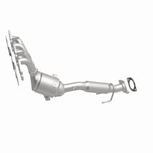 Load image into Gallery viewer, MagnaFlow Exhaust Products 5551444 California CARB Manifold Catalytic Converter for Select Ford Transit Connect
