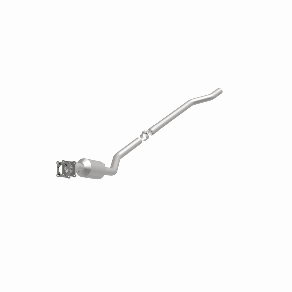 MagnaFlow Exhaust Products 5451202 California CARB Direct-Fit Catalytic Converter for Select Chrysler Town & Country, Dodge Caravan, Dodge Grand Caravan