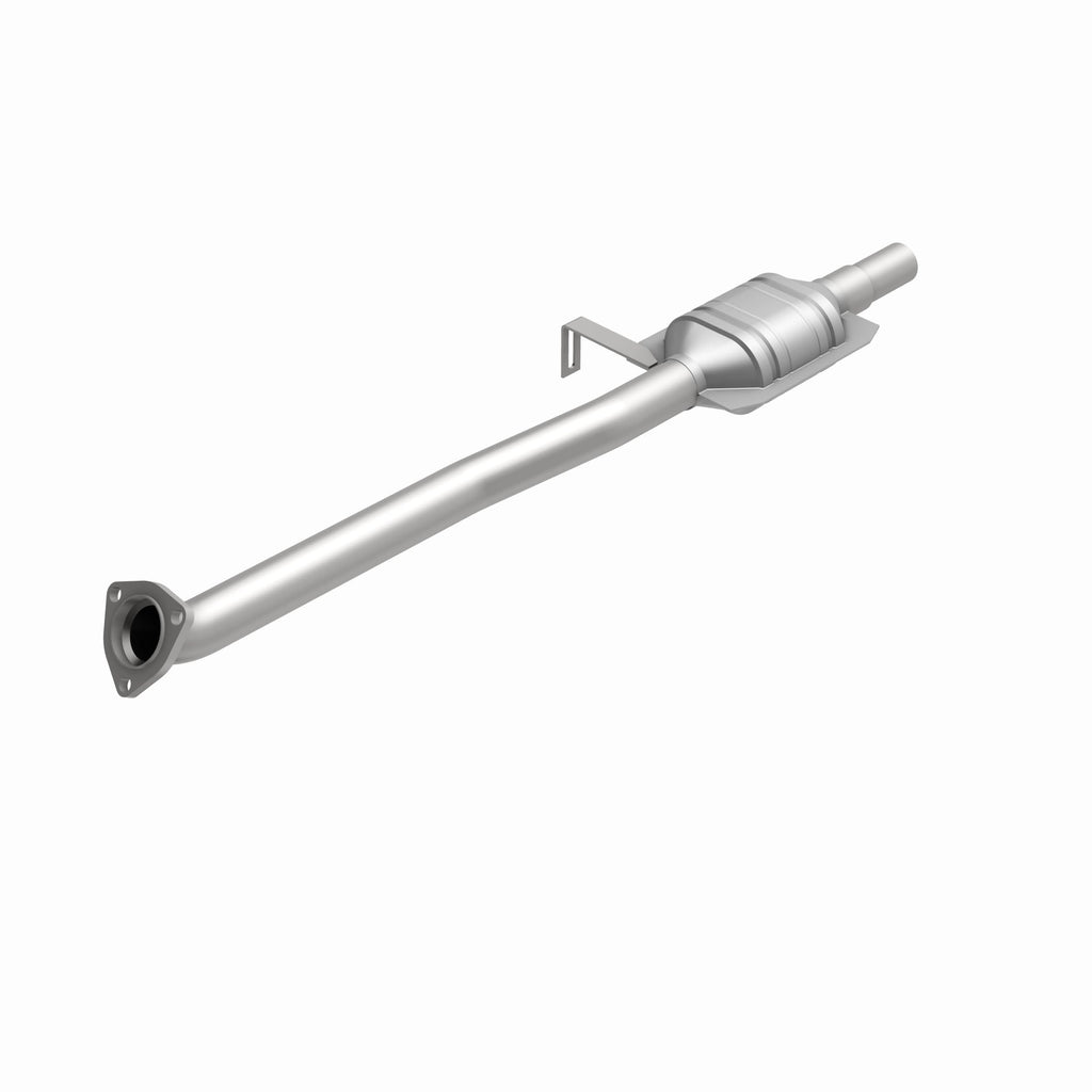 MagnaFlow Exhaust Products 23144 Standard Grade Direct-Fit Catalytic Converter for Select INFINITI Q45