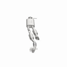 Load image into Gallery viewer, MagnaFlow Exhaust Products 280133 OEM Grade Direct-Fit Catalytic Converter for Select Buick Enclave, Chevrolet Traverse