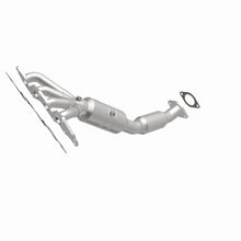Load image into Gallery viewer, MagnaFlow Exhaust Products 49852 OEM Grade Manifold Catalytic Converter for Select Ford Focus