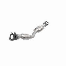 Load image into Gallery viewer, MagnaFlow Exhaust Products 51722 OEM Grade Direct-Fit Catalytic Converter for Select Saturn Vue