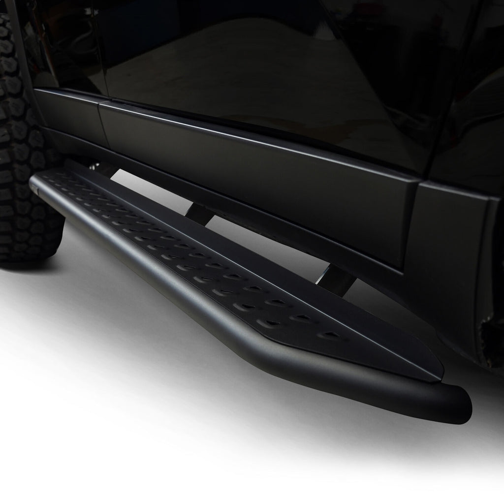 Westin 28-33795 Outlaw Running Boards