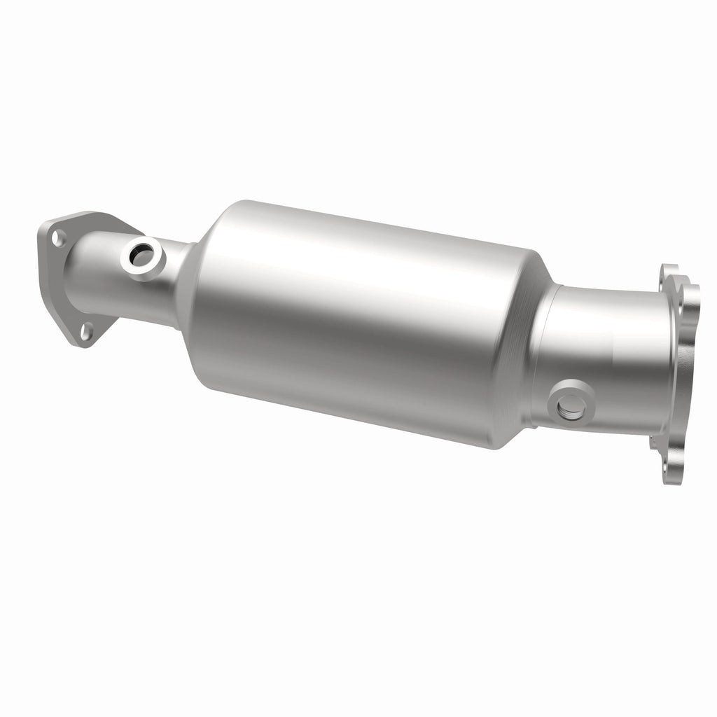 MagnaFlow Exhaust Products 24190 HM Grade Direct-Fit Catalytic Converter for Select Audi A4, Audi A4 Quattro