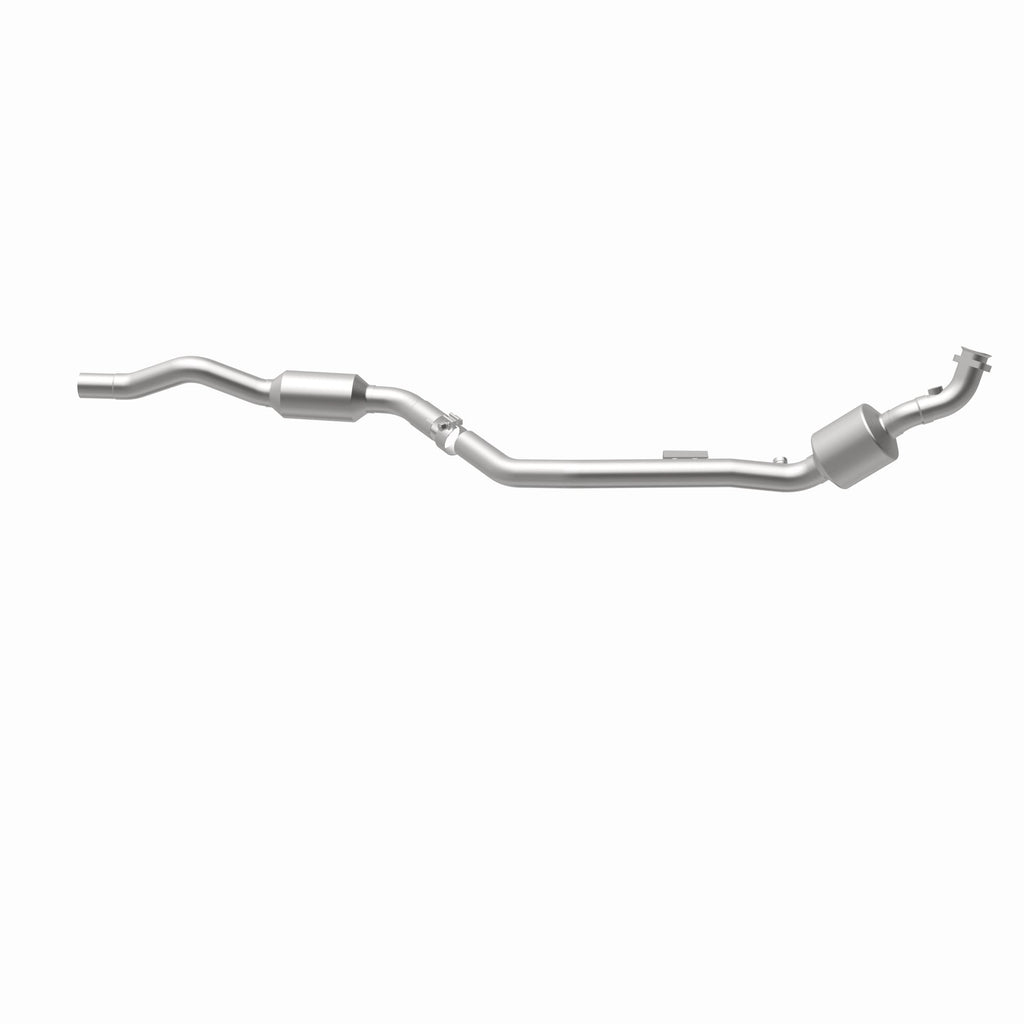 MagnaFlow Exhaust Products 51645 OEM Grade Direct-Fit Catalytic Converter for Select Mercedes-Benz E350