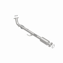 Load image into Gallery viewer, MagnaFlow Exhaust Products 5571556 California CARB Direct-Fit Catalytic Converter for Select Toyota Solara