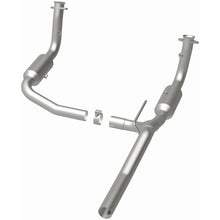 Load image into Gallery viewer, MagnaFlow Exhaust Products 5451187 California CARB Direct-Fit Catalytic Converter for Select Dodge Nitro, Jeep Liberty