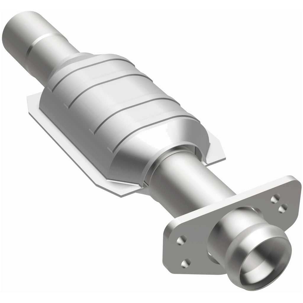 MagnaFlow Exhaust Products 93485 Standard Grade Direct-Fit Catalytic Converter for Select Chevrolet S10 Blazer, GMC Jimmy, Oldsmobile Bravada
