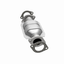 Load image into Gallery viewer, MagnaFlow Exhaust Products 49485 OEM Grade Direct-Fit Catalytic Converter for Select INFINITI I30, Nissan 200SX, Nissan Maxima, Nissan Sentra