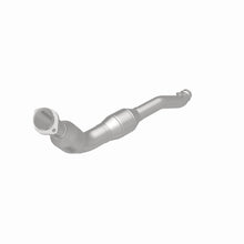 Load image into Gallery viewer, MagnaFlow Exhaust Products 21-717 OEM Grade Direct-Fit Catalytic Converter for Select Land Rover LR4