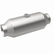 Load image into Gallery viewer, MagnaFlow Exhaust Products 5551356 California CARB Universal Catalytic Converter for Select Chrysler Aspen, Chrysler Town &amp; Country, Dodge Durango, Dodge Grand Caravan, Dodge Nitro, Dodge Ram 1500, Dodge Ram 2500, Ford E-150, Ford E-250, Ford E-350 Super