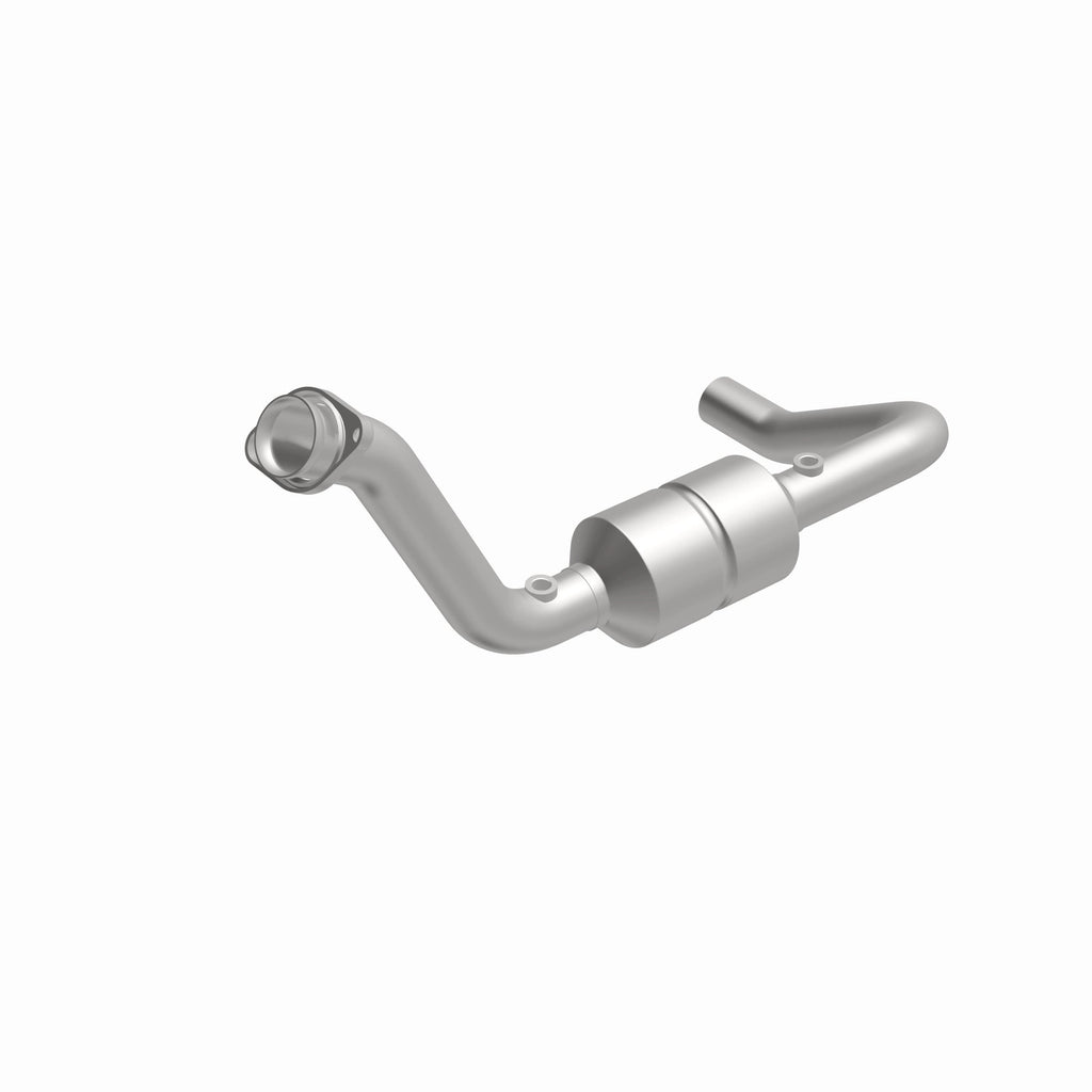 MagnaFlow Exhaust Products 49497 OEM Grade Direct-Fit Catalytic Converter for Select Dodge Durango