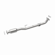 Load image into Gallery viewer, MagnaFlow Exhaust Products 5571435 California CARB Direct-Fit Catalytic Converter for Select Toyota Camry