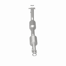 Load image into Gallery viewer, MagnaFlow Exhaust Products 5481626 California CARB Direct-Fit Catalytic Converter for Select Toyota Tundra