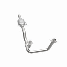 Load image into Gallery viewer, MagnaFlow Exhaust Products 93316 Standard Grade Direct-Fit Catalytic Converter for Select Ford E-150 Econoline, Ford E-150 Econoline Club Wagon, Ford E-250 Econoline, Ford E-250 Econoline Club Wagon, Ford E-350 Econoline, Ford E-350 Econoline Club Wagon