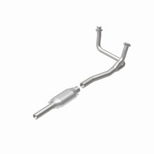 Load image into Gallery viewer, MagnaFlow Exhaust Products 334307 California CARB Direct-Fit Catalytic Converter for Select Ford Bronco, Ford F-150, Ford F-250