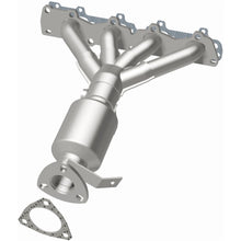 Load image into Gallery viewer, MagnaFlow Exhaust Products 452304 California CARB Manifold Catalytic Converter for Select Chevrolet Malibu