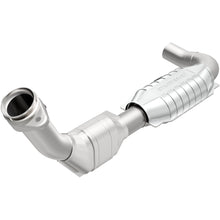 Load image into Gallery viewer, MagnaFlow Exhaust Products 447135 California CARB Direct-Fit Catalytic Converter for Select Ford F-150