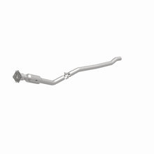 Load image into Gallery viewer, MagnaFlow Exhaust Products 4551814 California CARB Direct-Fit Catalytic Converter for Select Chrysler Town &amp; Country, Dodge Caravan, Dodge Grand Caravan