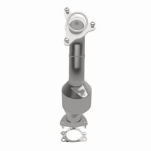 Load image into Gallery viewer, MagnaFlow Exhaust Products 5582608 California CARB Direct-Fit Catalytic Converter for Select Chevrolet Colorado, GMC Canyon