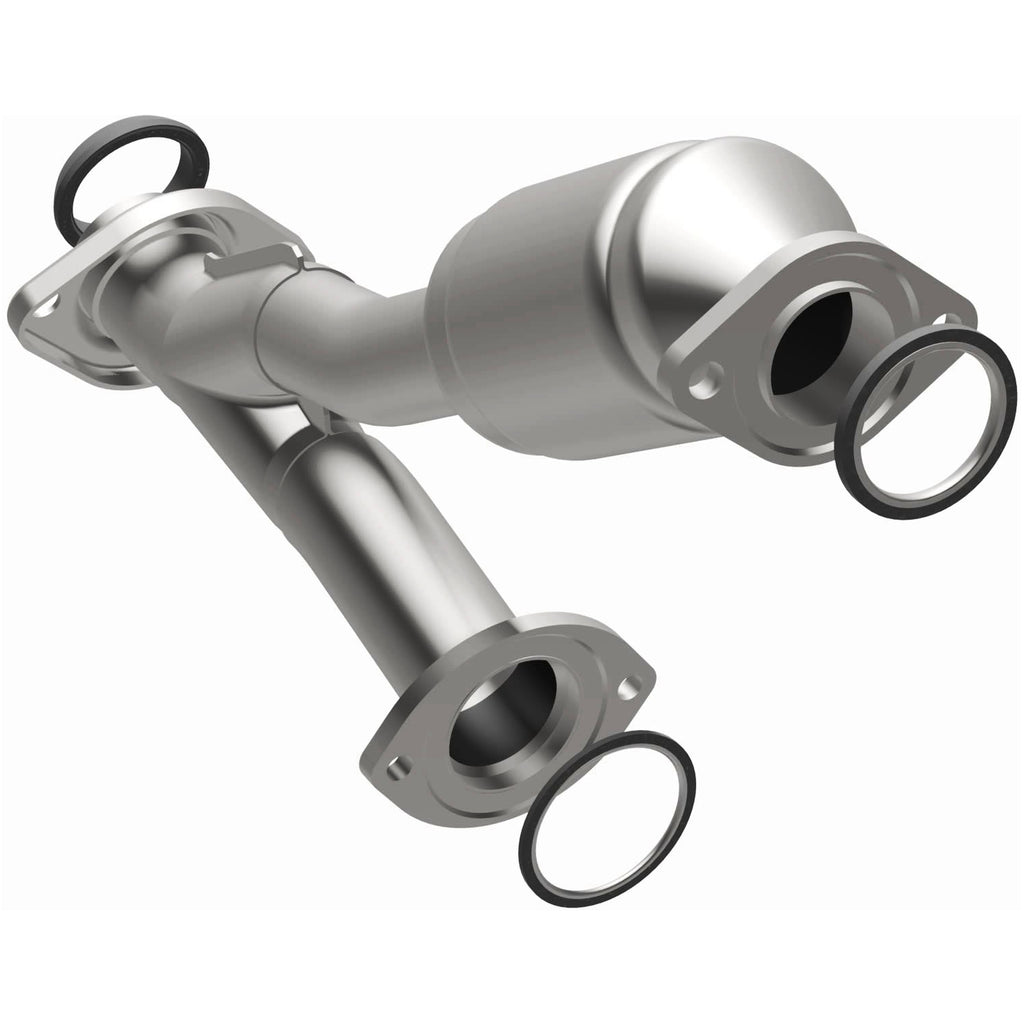 MagnaFlow Exhaust Products 49507 OEM Grade Direct-Fit Catalytic Converter for Select Lexus RX300, Toyota Highlander