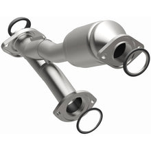 Load image into Gallery viewer, MagnaFlow Exhaust Products 49507 OEM Grade Direct-Fit Catalytic Converter for Select Lexus RX300, Toyota Highlander