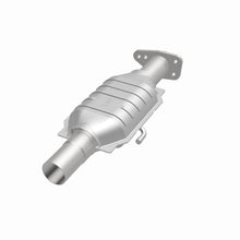 Load image into Gallery viewer, MagnaFlow Exhaust Products 23447 Standard Grade Direct-Fit Catalytic Converter for Select Buick Electra, Buick LeSabre, Buick Riviera, Cadillac Brougham, Cadillac Commercial Chassis, Cadillac DeVille, Cadillac Eldorado, Cadillac Fleetwood, Cadillac