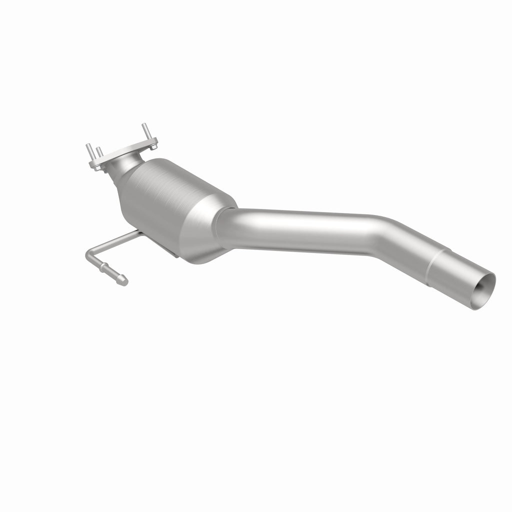MagnaFlow Exhaust Products 24185 HM Grade Direct-Fit Catalytic Converter for Select Volkswagen Touareg