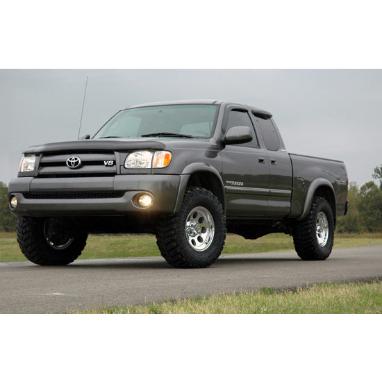2.5-Inch-Toyota-Suspension-Lift-Kit-WN3-Struts-And-V2-Shocks-Rough-Country