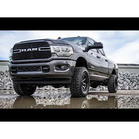 2.5-Inch-Dodge-Leveling-Kit-(14-20-Ram-2500-13-20-Ram-3500-4Wd)-Rough-Country