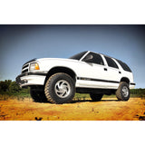 Rough Country 24230 2.5 Inch Suspension Lift Kit 91-04 Sonoma 83-05 S10 Blazer 83-01 S15 Jimmy 82-04 S10 Pickup