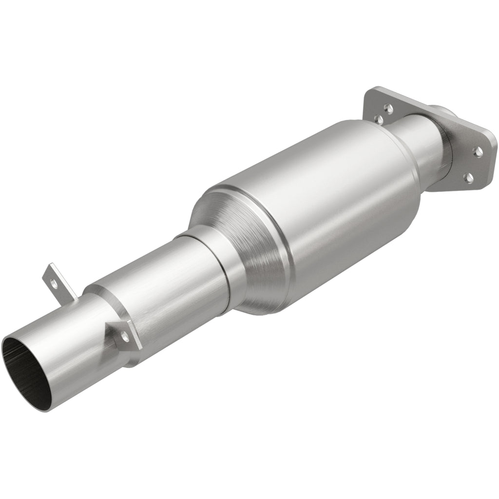 MagnaFlow Exhaust Products 3391486 California CARB Direct-Fit Catalytic Converter for Select Chevrolet S10, Chevrolet S10 Blazer, GMC Jimmy, GMC S15, GMC S15 Jimmy, GMC Sonoma, GMC Syclone, GMC Typhoon, Oldsmobile Bravada