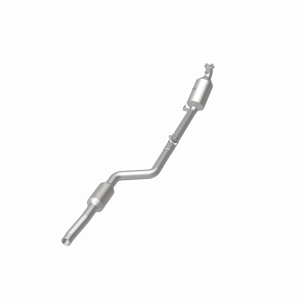 MagnaFlow Exhaust Products 21-437 OEM Grade Direct-Fit Catalytic Converter for Select Mercedes-Benz C300, Mercedes-Benz C350, Mercedes-Benz E350