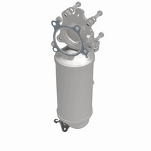 Load image into Gallery viewer, MagnaFlow Exhaust Products 280765 OEM Grade Direct-Fit Catalytic Converter for Select Honda CR-V