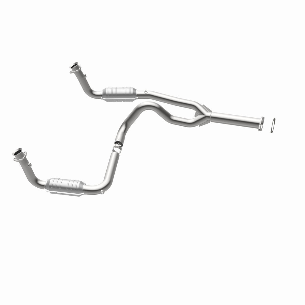 MagnaFlow Exhaust Products 23073 HM Grade Direct-Fit Catalytic Converter for Select Chevrolet Express 1500, Chevrolet Express 2500, Chevrolet Express 3500, GMC Savana 1500, GMC Savana 2500, GMC Savana