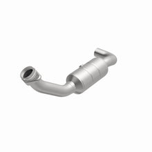 Load image into Gallery viewer, MagnaFlow Exhaust Products 5451409 California CARB Direct-Fit Catalytic Converter for Select Ford F-150